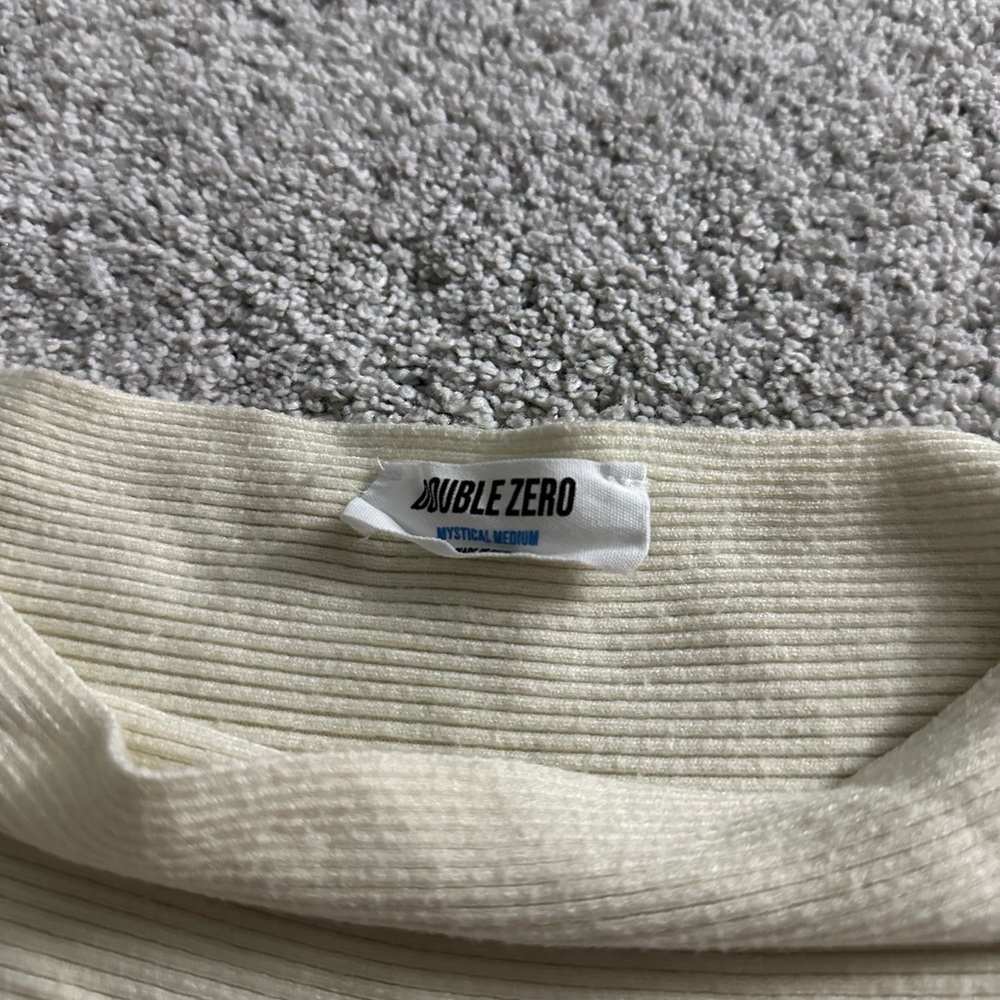 Double Zero Ribbed Cream Top - Picture 3 of 3